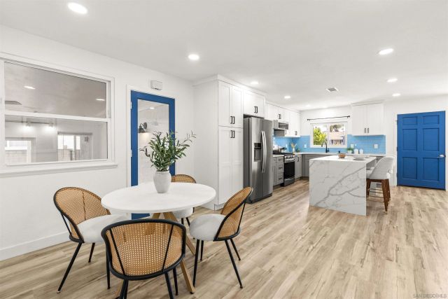 3825 Tiara St, San Diego, CA 92111