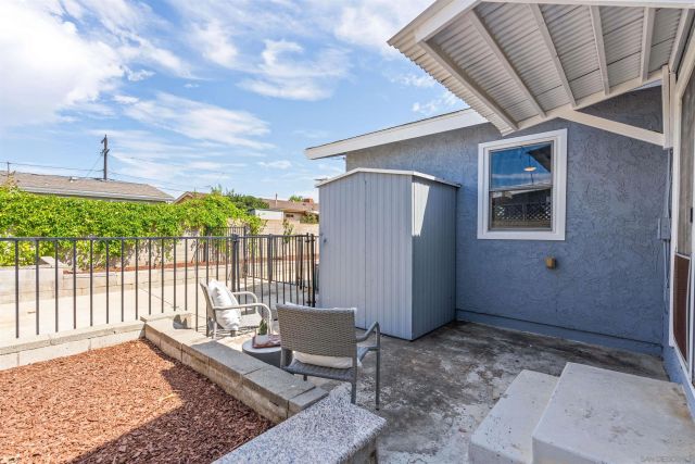 3825 Tiara St, San Diego, CA 92111