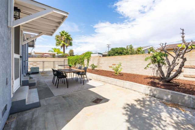 3825 Tiara St, San Diego, CA 92111