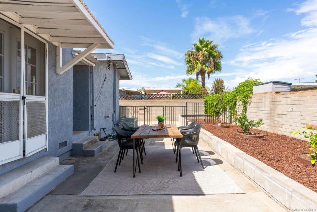 3825 Tiara St, San Diego, CA 92111