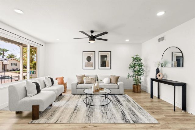 3825 Tiara St, San Diego, CA 92111