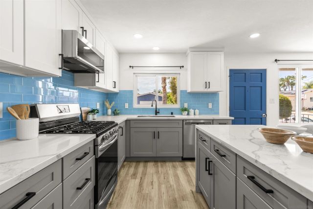 3825 Tiara St, San Diego, CA 92111