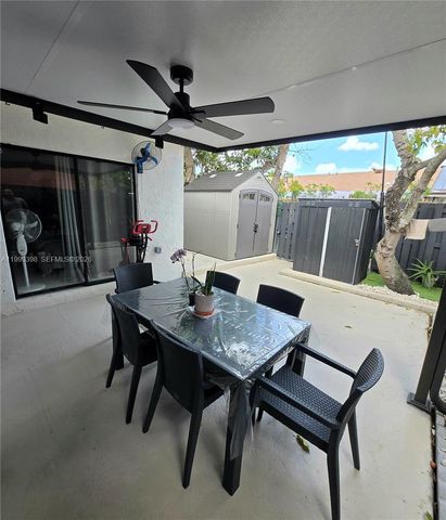 4430 NW 185th St, Miami Gardens, FL 33055