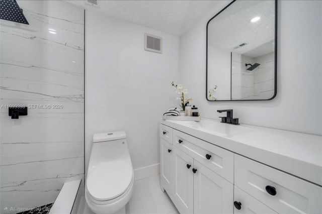 4430 NW 185th St, Miami Gardens, FL 33055