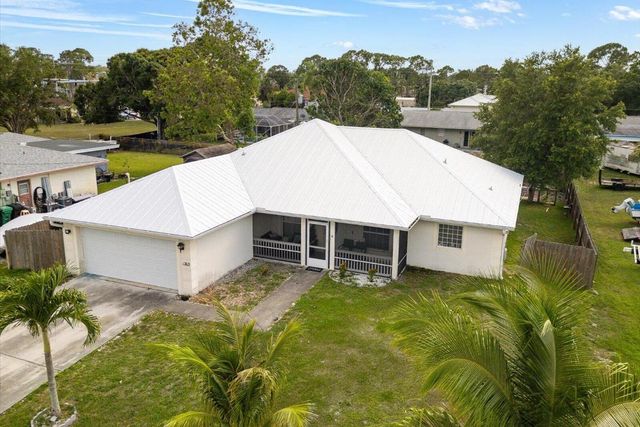 1762 SE Aires Lane, Port St. Lucie, Port St Lucie, FL 34984