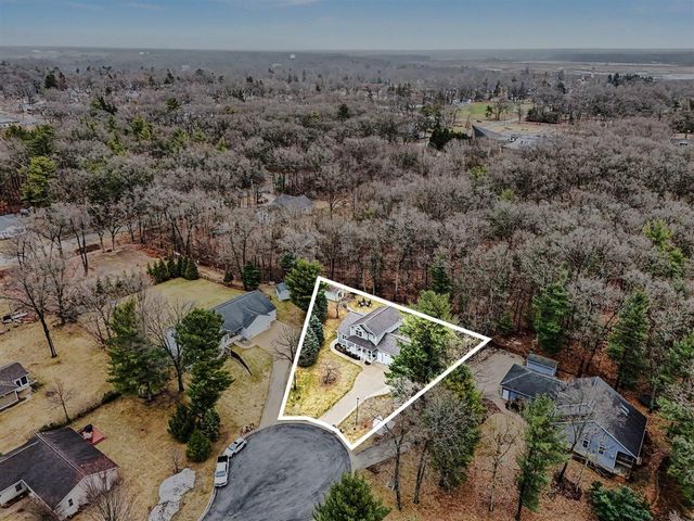 5218 Jackson Court, Montague, MI 49437