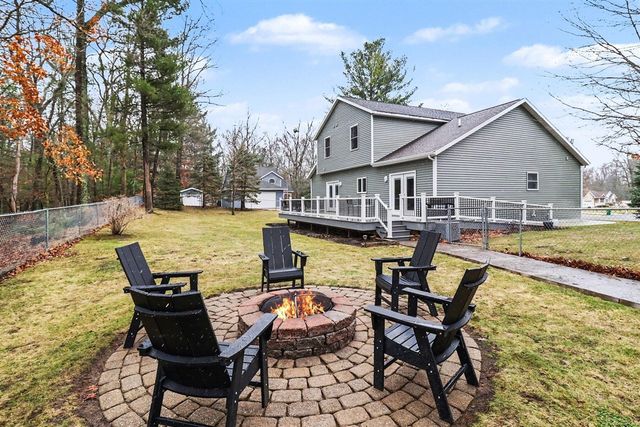 5218 Jackson Court, Montague, MI 49437