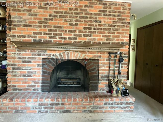 35754 Schmid Drive, New Baltimore, MI 48047