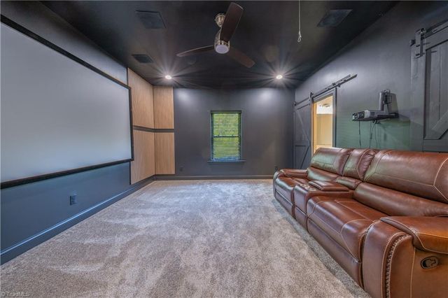 405 Spring Lake Farm Circle, Winston-salem, NC 27101