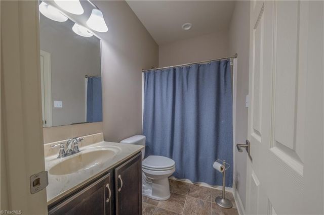 405 Spring Lake Farm Circle, Winston-salem, NC 27101