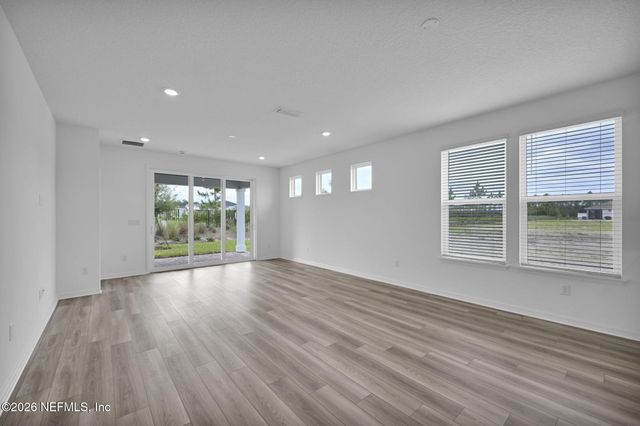 320 ECLIPTIC Loop, Yulee, FL 32097