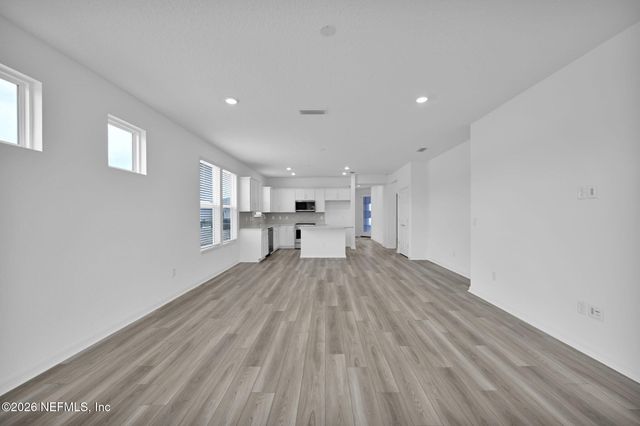 320 ECLIPTIC Loop, Yulee, FL 32097
