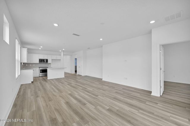320 ECLIPTIC Loop, Yulee, FL 32097