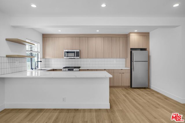 12527 Cranbrook Avenue, Hawthorne, CA 90250