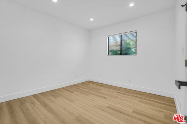 12527 Cranbrook Avenue, Hawthorne, CA 90250