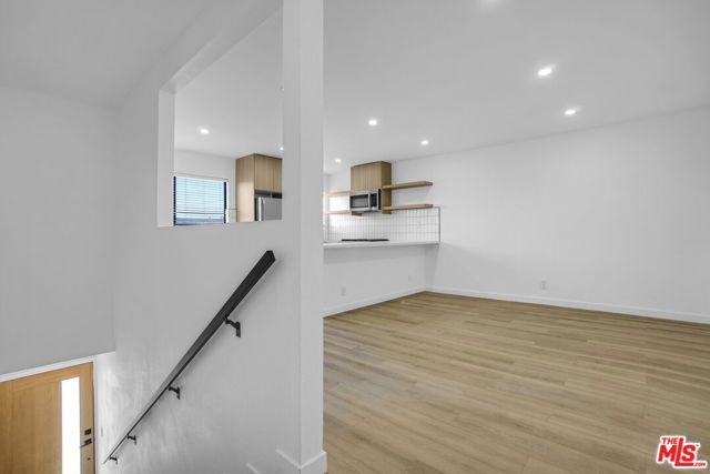 12527 Cranbrook Avenue, Hawthorne, CA 90250