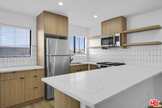 12527 Cranbrook Avenue, Hawthorne, CA 90250