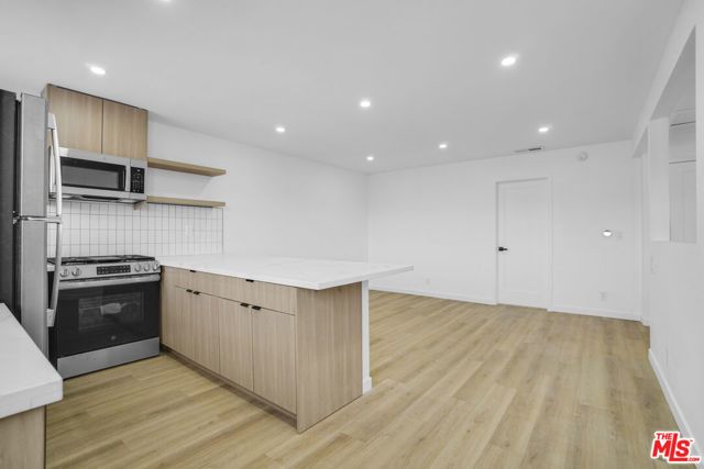 12527 Cranbrook Avenue, Hawthorne, CA 90250
