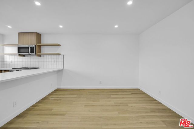 12527 Cranbrook Avenue, Hawthorne, CA 90250