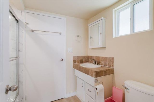 6609 Camellia, North Hollywood, CA 91606