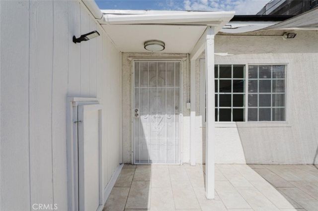 6609 Camellia, North Hollywood, CA 91606