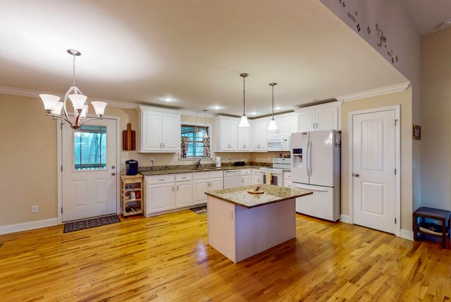 121 Trails Crossing SE, Cleveland, TN 37323