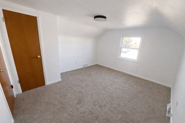 1038 E 24TH Street, Erie, PA 16503