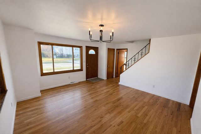 1038 E 24TH Street, Erie, PA 16503