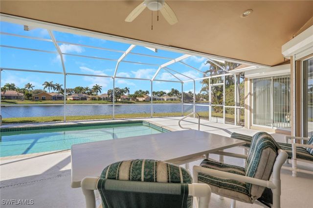 1450 Vintage LN, Naples, FL 34104