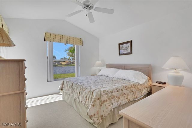 1450 Vintage LN, Naples, FL 34104