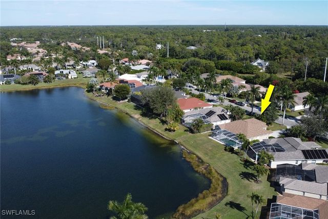 1450 Vintage LN, Naples, FL 34104