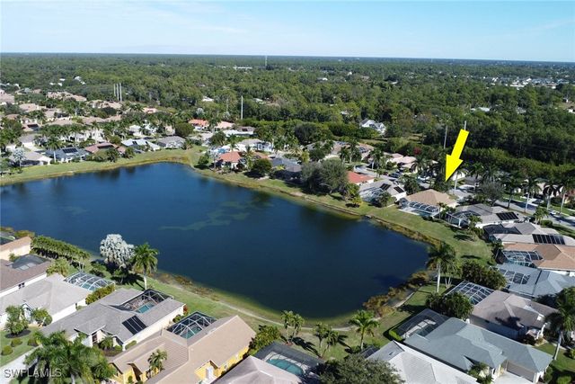1450 Vintage LN, Naples, FL 34104