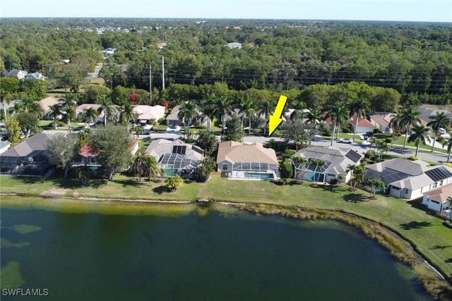 1450 Vintage LN, Naples, FL 34104