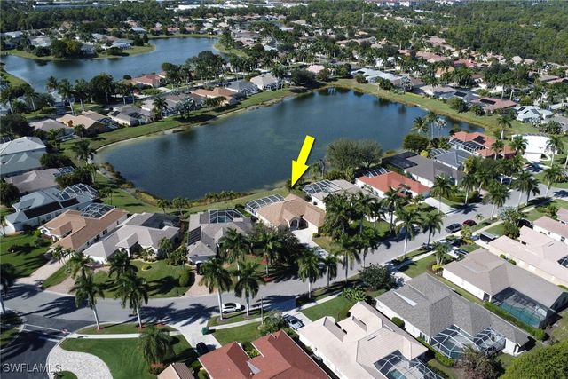 1450 Vintage LN, Naples, FL 34104