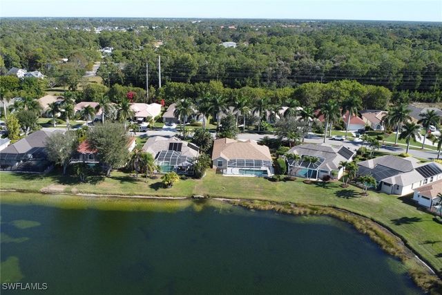 1450 Vintage LN, Naples, FL 34104