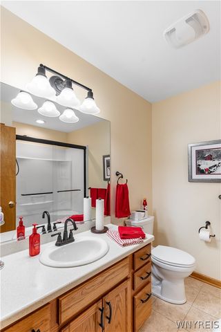 27 Eagle, Lancaster, NY 14043