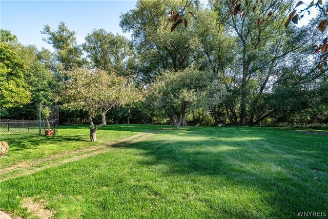 27 Eagle, Lancaster, NY 14043