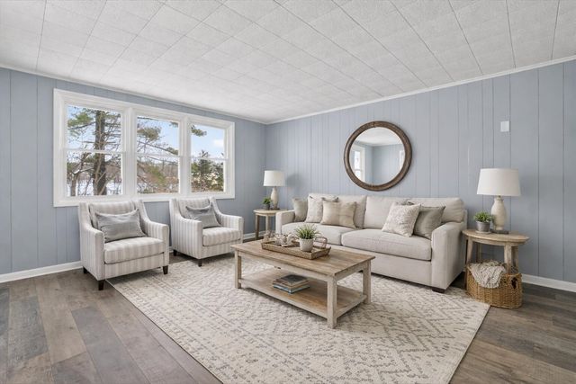 2133 S Burdick Street, Kalamazoo, MI 49001