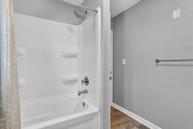 2133 S Burdick Street, Kalamazoo, MI 49001