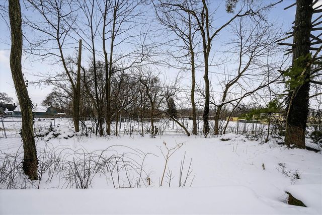 2133 S Burdick Street, Kalamazoo, MI 49001