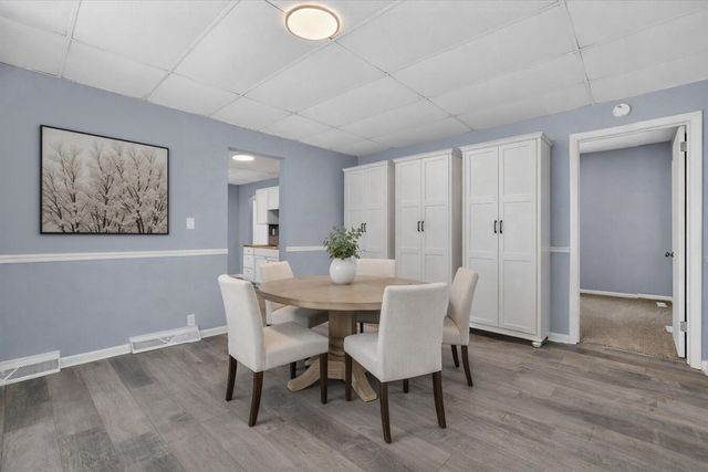 2133 S Burdick Street, Kalamazoo, MI 49001