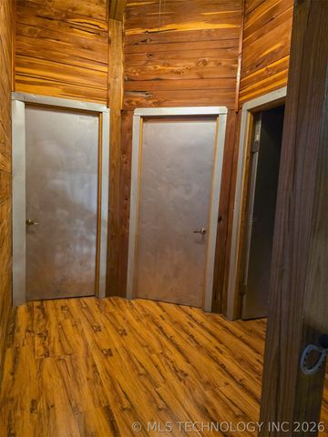 13285 S Oktaha Road W, Oktaha, OK 74450