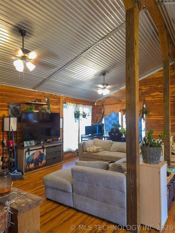 13285 S Oktaha Road W, Oktaha, OK 74450