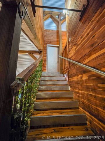 13285 S Oktaha Road W, Oktaha, OK 74450