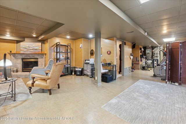 4.5 Locust Lane, Lansing, MI 48911