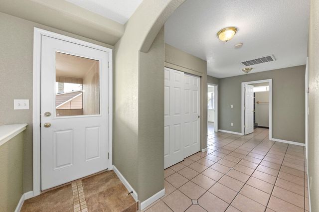 842 W 14th Street, Medford, OR 97501