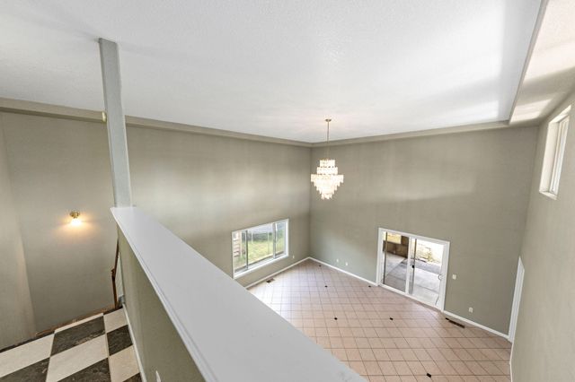 842 W 14th Street, Medford, OR 97501