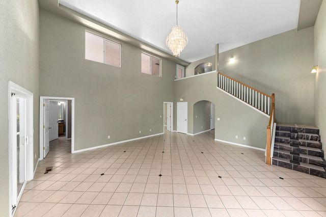 842 W 14th Street, Medford, OR 97501