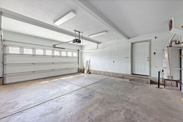 842 W 14th Street, Medford, OR 97501