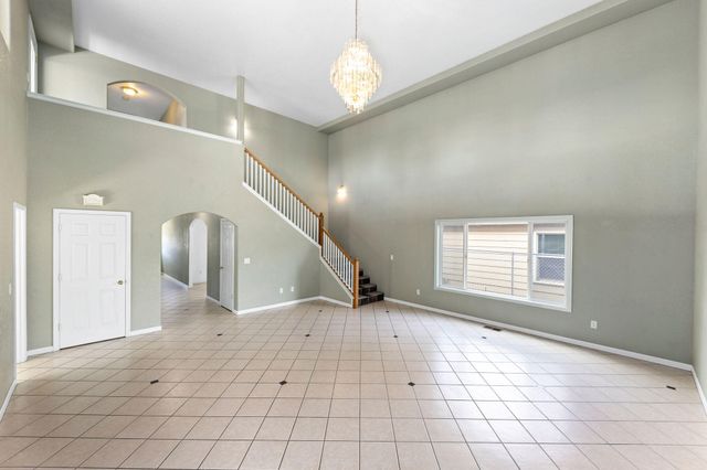 842 W 14th Street, Medford, OR 97501